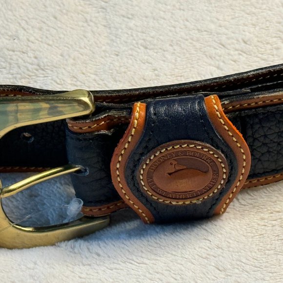 Small Dooney and Bourke Belt navy blue